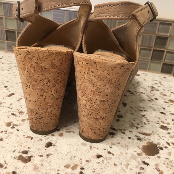 NWOT Lucky Brand Cork sandals - Picture 7 of 7